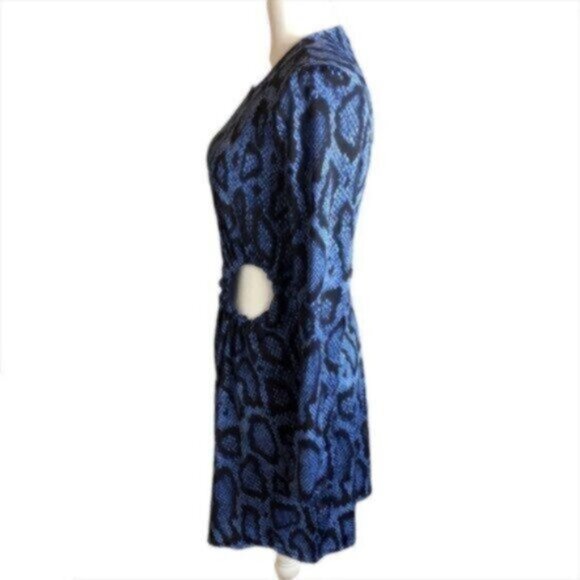 NWT Danielle Bernstein Blue Snakeskin Print Mini Party Dress M - Picture 6 of 10
